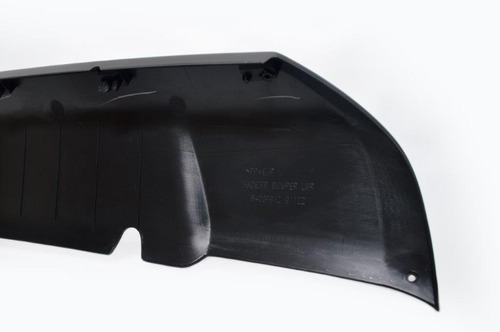 Imagen 4 de 8 de Moldura Inferior Parach Del. Original Mitsubishi L200 16/19