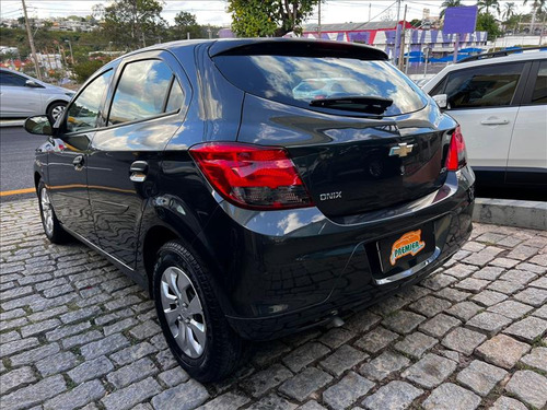Chevrolet Onix Onix Joy 1.0 Flex Manual