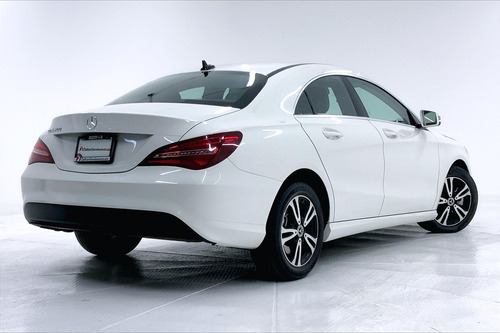 Imagen 13 de 25 de Mercedes Benz Clase Cla 4 Pts Cla200 Cgi Sport, 16t, 156 H