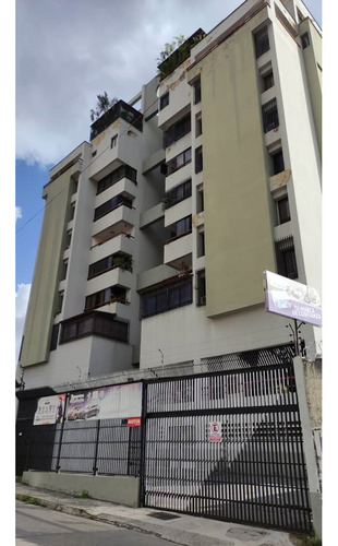 En Venta Bello Apartamento En Los Rosales, Caracas Iv