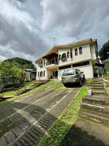 En Venta Casa Av España
