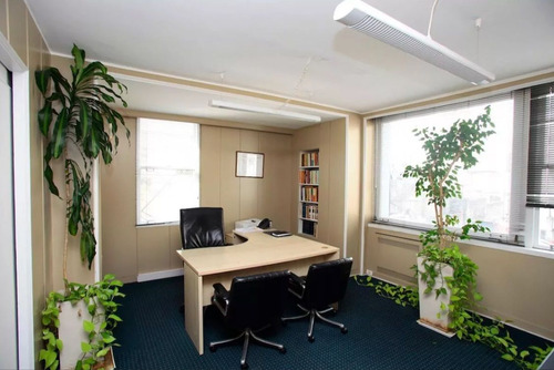 Av Rivadavia 700 Monserrat Oficina U$170.000