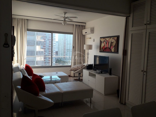 Imagen 11 de 30 de Apartamento En Venta, Edificio A Metros De Playa Brava