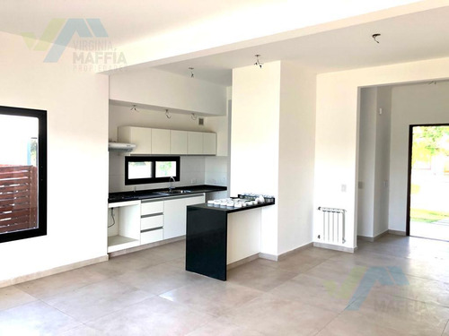 Venta Casa A Estrenar Con Pileta - Pilar Del Este San Ramiro