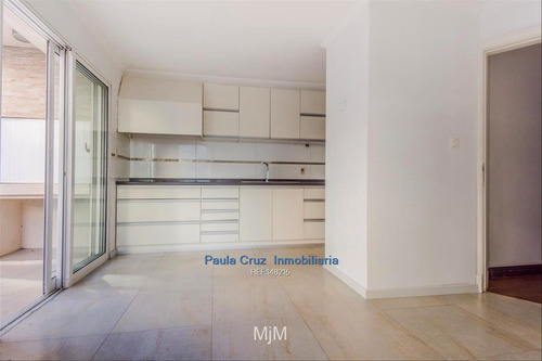 Apartamento En Venta De 3 Dormitorios En Rambla De Punta Carretas