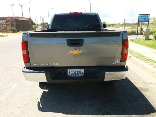 Imagen 7 de 14 de Chevrolet Silverado Lt 4x4