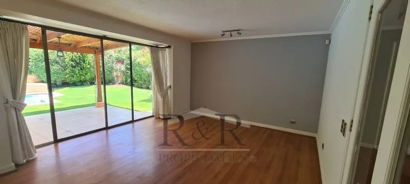 Imagen 3 de 14 de Se Vende-linda Casa Sector San Carlos De Apoquindo