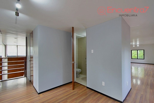 Hermosa Casa En Renta Para Oficinas O Embajada En Lomas De Virreyes