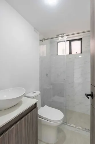 Apartamento En Venta En Las Ferias. Cod V23334