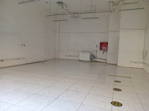 Local Comercial Gral. Mackenna 1235, Lc 2
