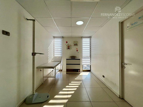 San Felipe - Se Vende Box Centro Medico Integral Aconcagua