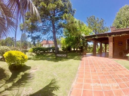 Muy Lindo Chalet De Tres Dormitorios-ref:873