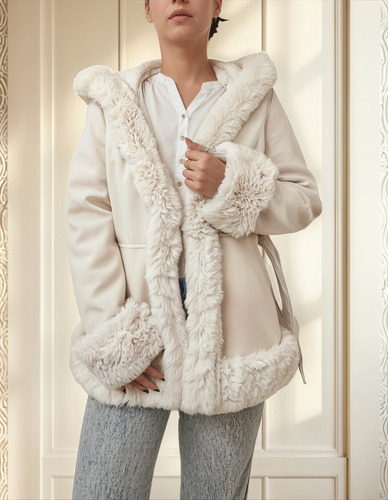 Campera Paño Mujer Emprelle Con Corderito Y Capucha