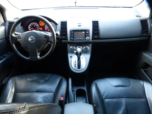 Nissan Sentra 2.0