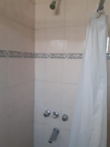 Casa En Venta - 2 Dormitorios 2 Baños - Jardín - 177.72mts2 - Punta Lara, Ensenada