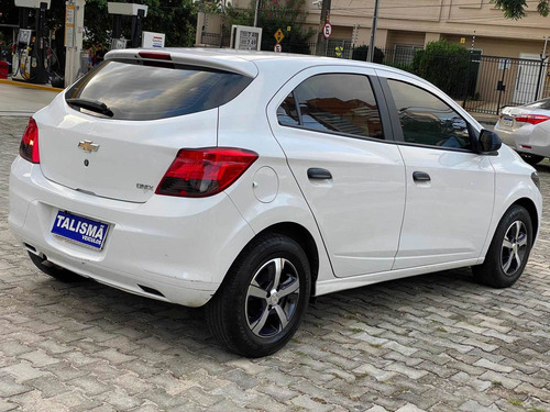 Imagem 6 de 10 de Chevrolet Onix 2019 1.0 Joy 5p