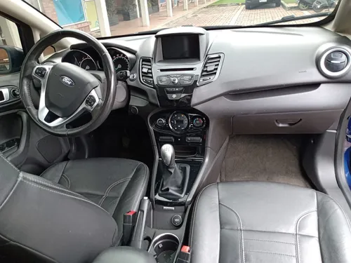 Ford Fiesta Titanium 1.6cc MT AA