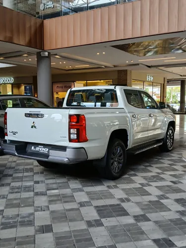 Mitsubishi L200 Triton GLS AT