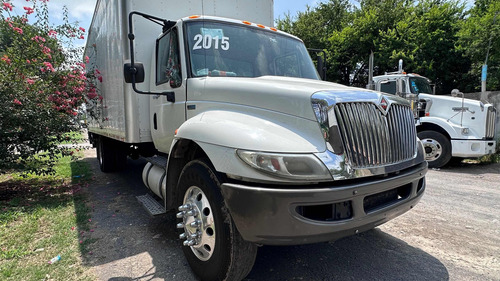 Camion Marca International Año 2015 C/seca De 28 Pies Largo