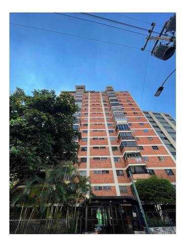 Venta. Apartamento. Las Delicias Sábana Grande. 