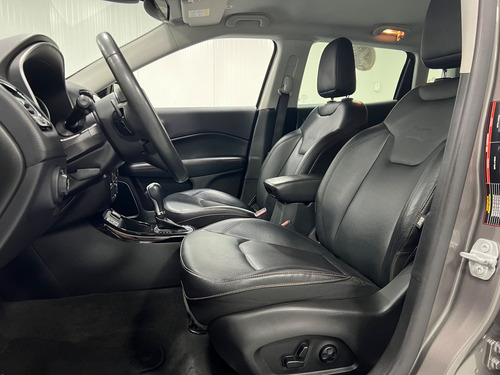 Jeep Compass LONGITUDE 2.0 4x2 Flex 16V Aut.