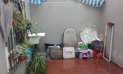 Imagen 8 de 8 de Dos Ambientes Amplio En Calle 13 Esq. 117 Con Cochera