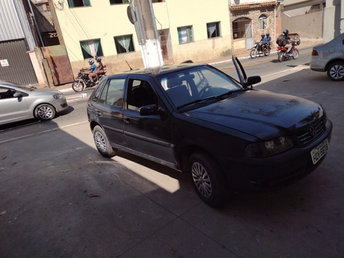 Imagem 4 de 6 de Volkswagen Gol 2005 1.6 Power Total Flex 5p