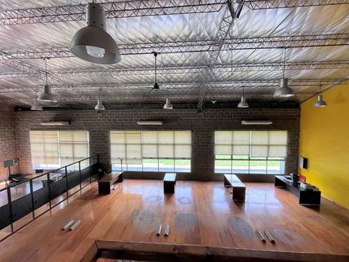 Alquiler Oficinas En Edificio Tipo Loft Lujan