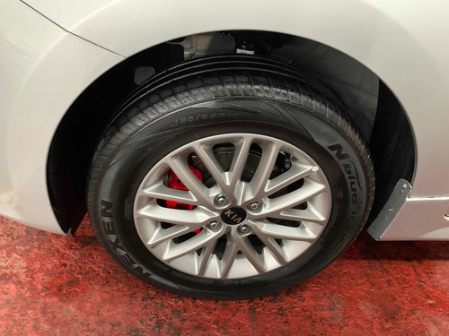Imagen 13 de 14 de Kia Rio 1.6 Lx Sedan Mt 2018