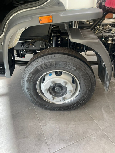 Mercedes Accelo 1016