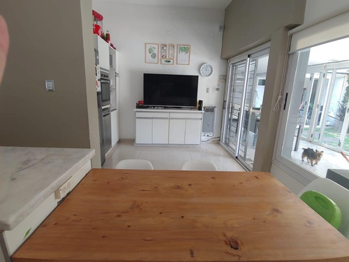Imagen 5 de 14 de Casa 4 Ambientes Sobre Lote De 15x45 En Monte Grande