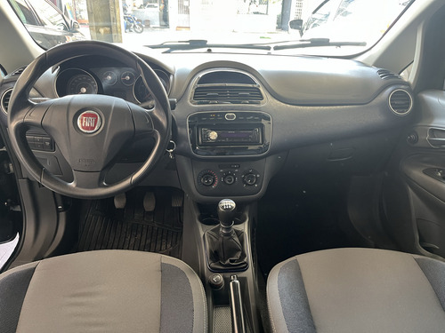 Fiat Punto 1.4 ATTRACTIVE 8V FLEX 4P MANUAL