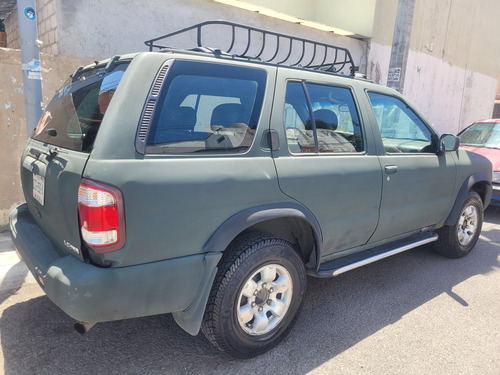Nissan Pathfinder Le Ee Piel Aa 4x2 At