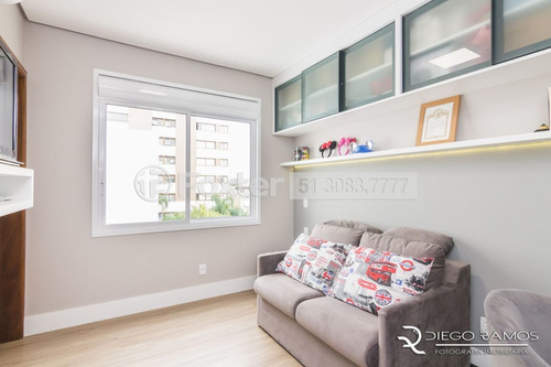 Apartamento, 2 Dormitórios, 83.34 M², Menino Deus - 189882