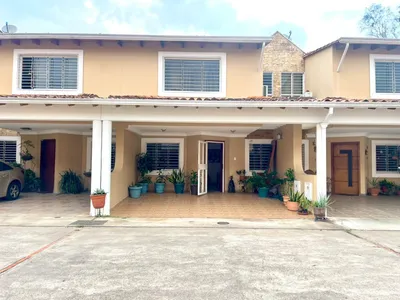 Casa en alquiler