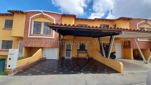 Imagen 9 de 30 de Casa En Venta En Terra Mia Cabudare, Cuenta Con Techo Flotante Y Luces Indirectas, Columnas Romanas Imperiales, Cocina Equipada, Cod 22-16008, Inf 04245943684, J17
