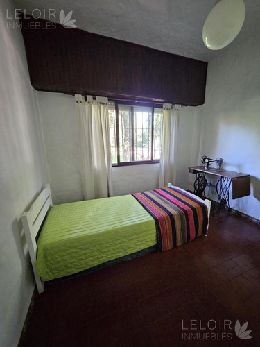 Casa En Venta 6 Amb En Parque Leloir
