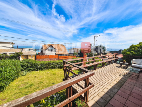 Casa Con Patio, Chimenea Y Vista Al Mar. Costa Brava