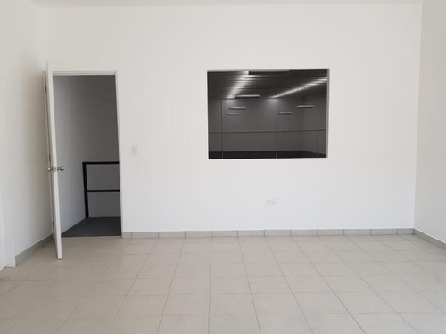 Imagen 12 de 14 de Bodega En Renta En Parque Cerca Del Aeropuerto 508m2