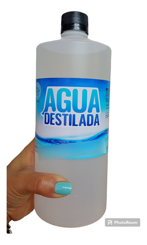 Agua Destilada Laboratorios