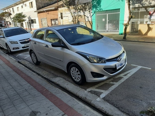 Imagem 1 de 9 de Hyundai Hb20 1.0