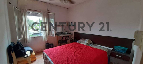 Imagen 10 de 13 de Venta, Departamento 3 Ambientes Con Entorno Arbolado