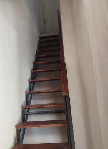 Casa Multifamiliar En Venta - 5 Dormitorios 2 Baños - 300mts2 - Don Bosco