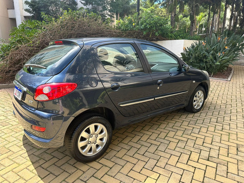 Peugeot 207 1.4 Xr Flex 5p