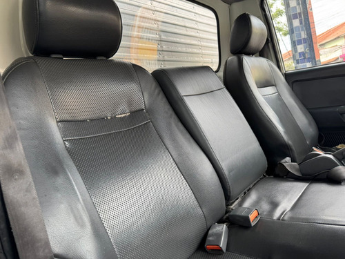 Kia Bongo 2.5 TD DIESEL STD CS MANUAL