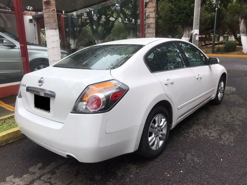 Imagen 4 de 10 de Nissan Altima Sl 2011