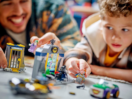 Lego 76272 Dc Baticueva Con Batman, Batgirl Y The Joker 184 Super Heroes Dc