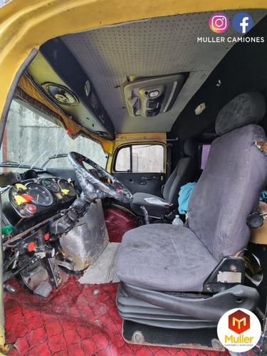 Imagen 5 de 9 de Mercedes Benz 1114 Llevado A 1620 Modelo 1994