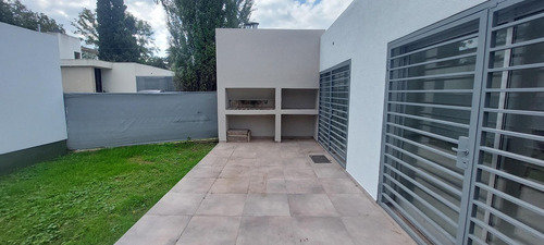 Venta Casa Housing 2 Dormitorios