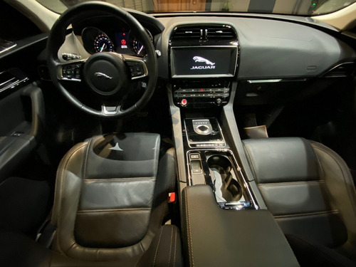Imagem 10 de 14 de Jaguar F-pace Prestige Turbo 2.0 18/19